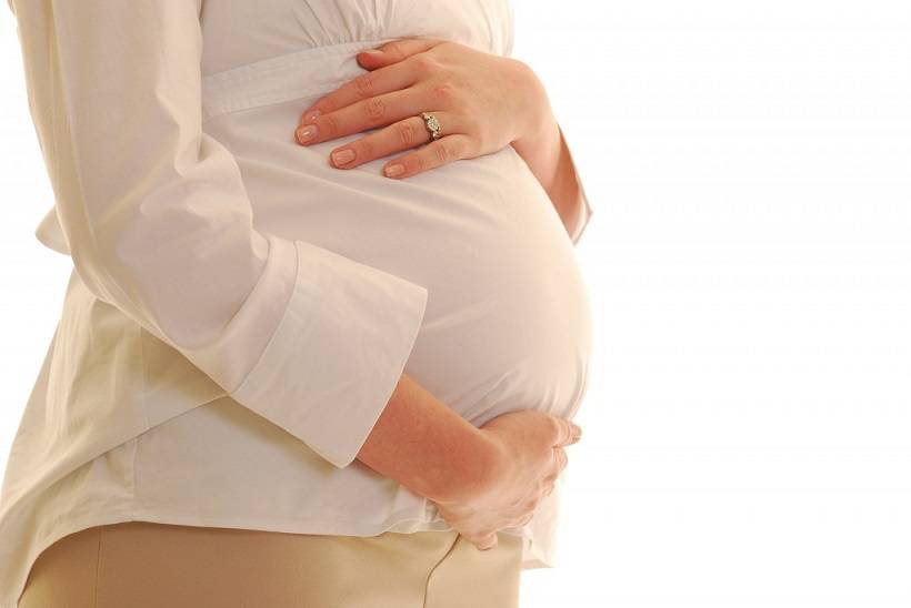 تاثیرات کم‌کاری و پرکاری تیروئید در بارداری  و در نوزادان
